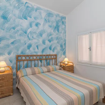 Villino Gli Oleandri Apartment Porto Istana