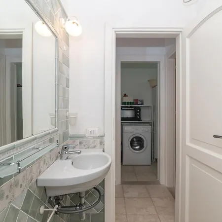 Villino Gli Oleandri Apartment *